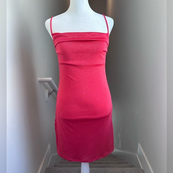 NWT 21 Saints Red Coral Ruched Mini Bodycon Dress Size Medium - Picture 1 of 8